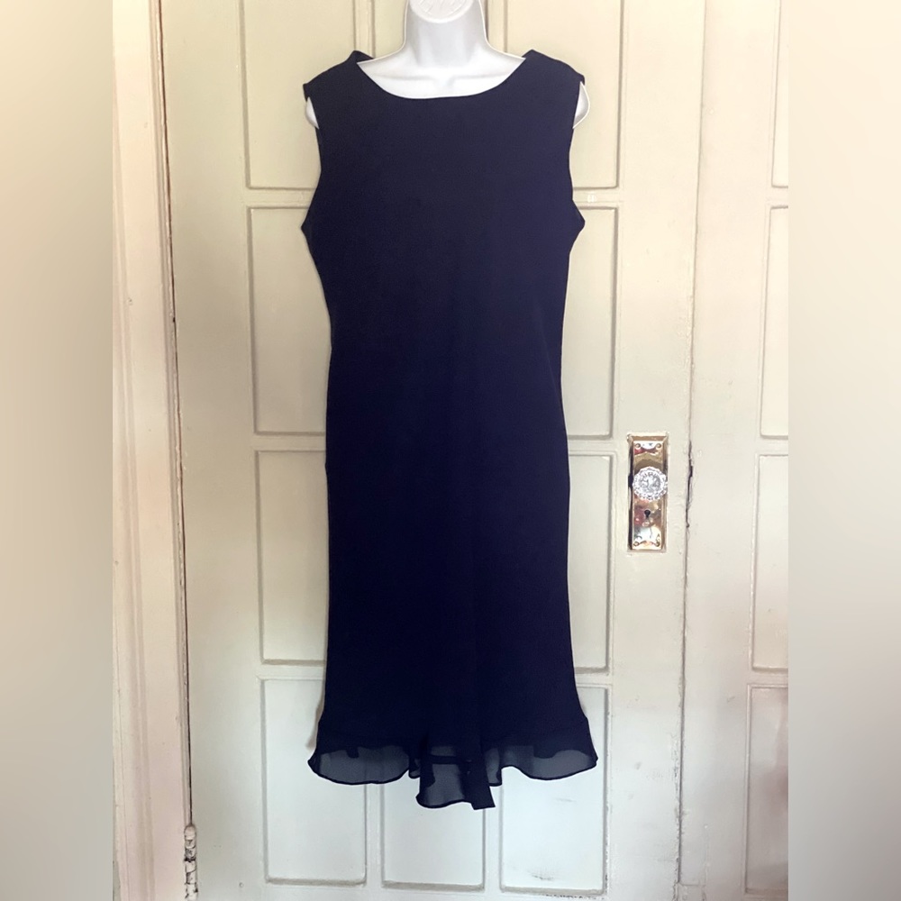 Donna Ricco Dress Size 14 - Raffled-Hem